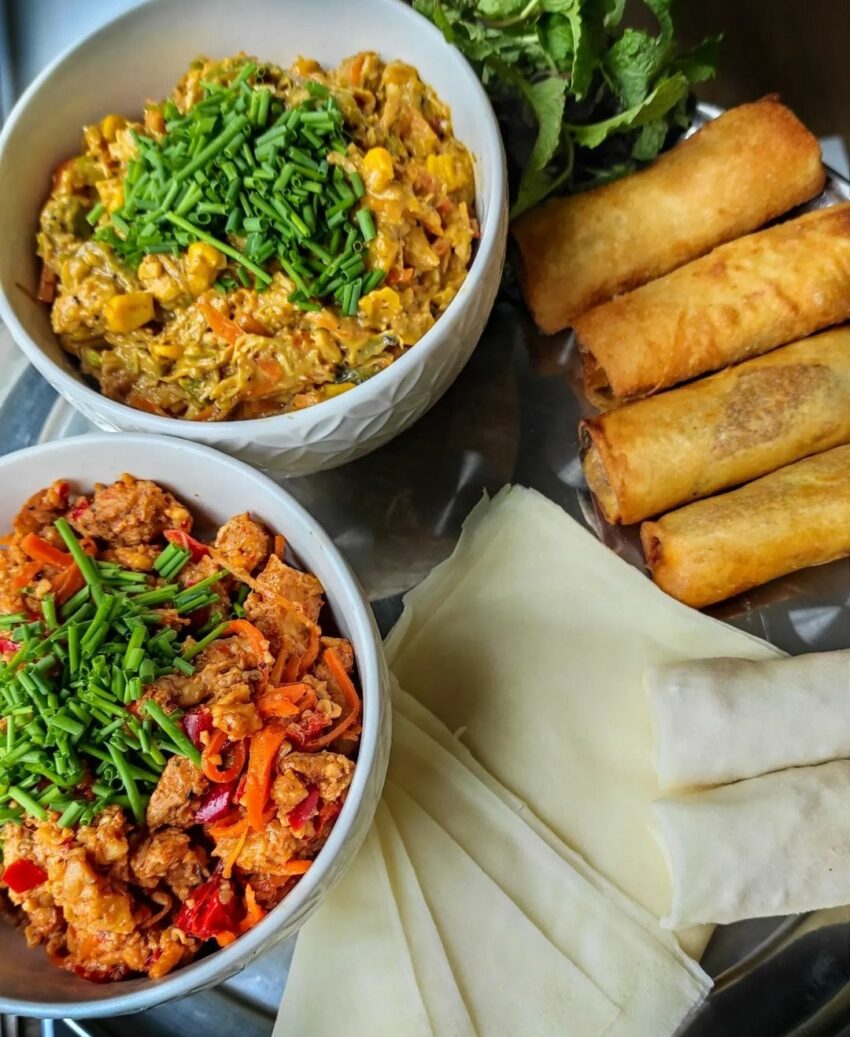 Szechuan Paneer And Chicken Springroll