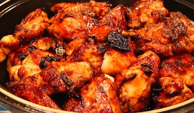 ORIENTAL BLACK GARLIC CHICKEN