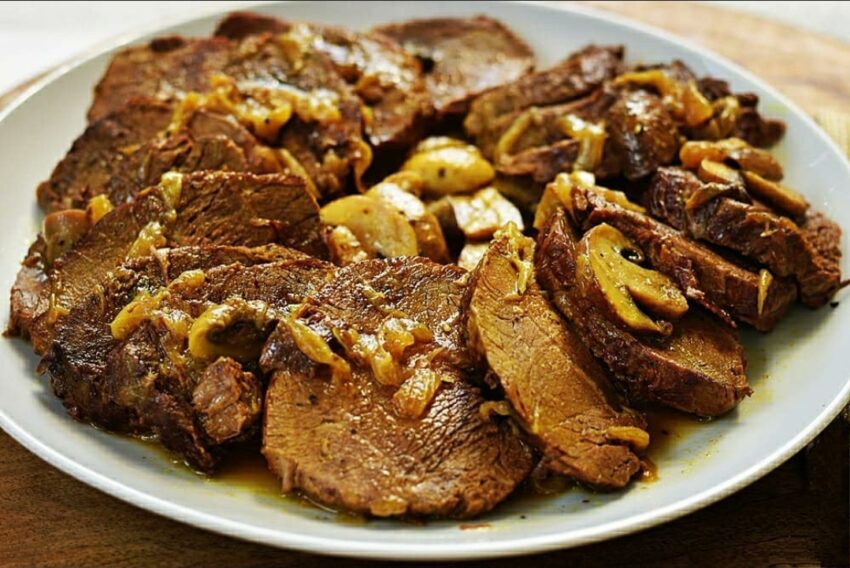 Roast Meat In Mushroom Sauce