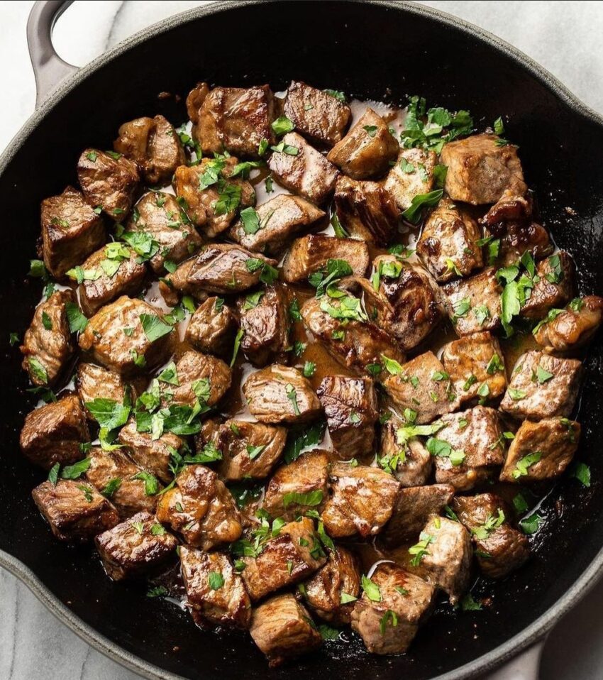Garlic Butter Steak Bites