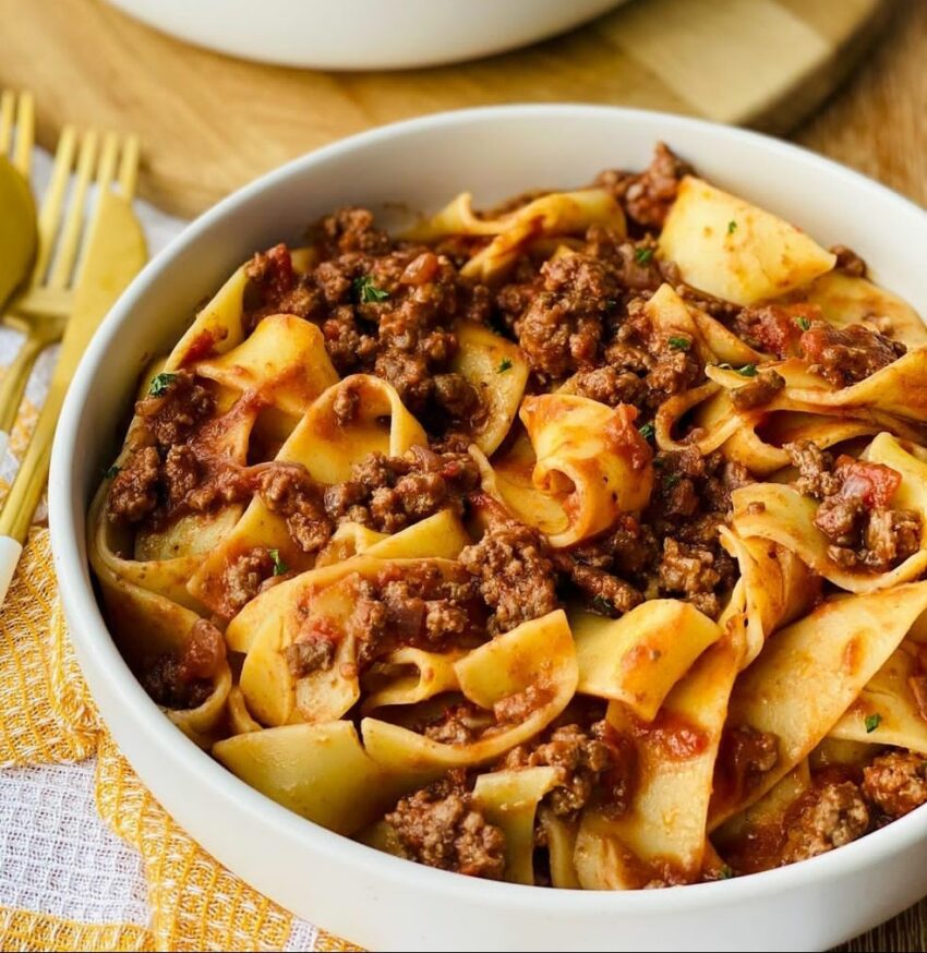 BOLOGNESE SAUCE