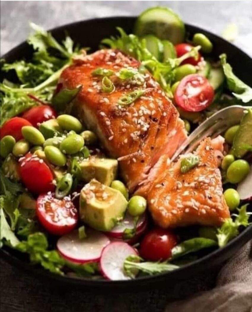 Salmon Salad with Asian Ginger Sesame Dressing