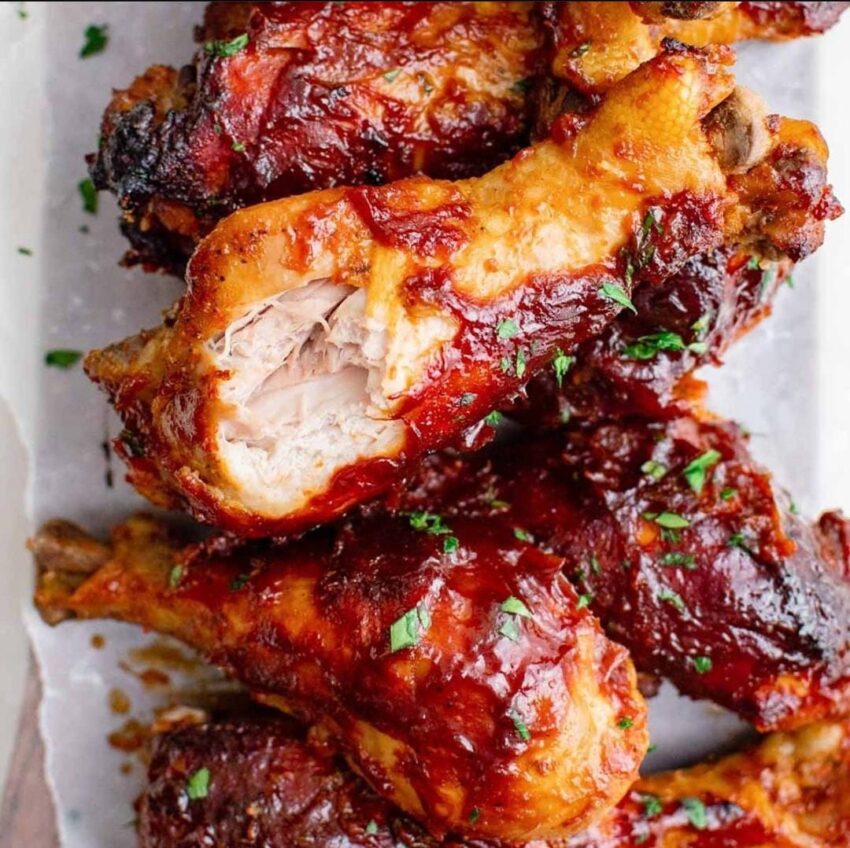 SLOW COOKER BBQ CHICKEN DRUMSTICKS