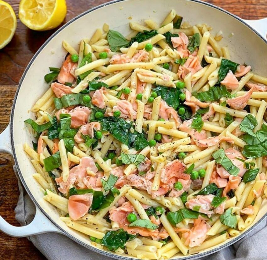 10 minute Salmon Pasta