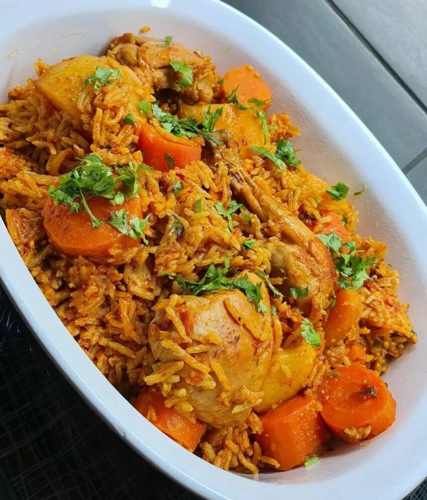 Chicken Akni Pilaau