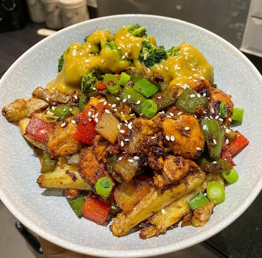 SALT & PEPPER CHICKEN N CHIPS