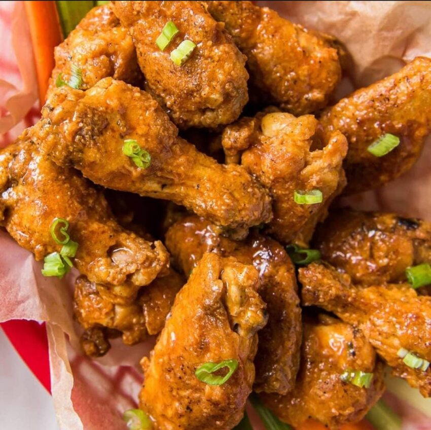 CRISPY BAKED CHICKEN WINGS⁠