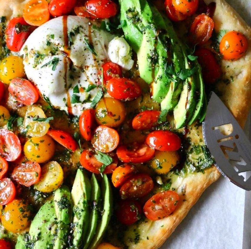 Burrata & Avocado Pizza