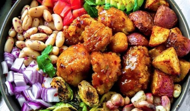 Buddha bowl salad