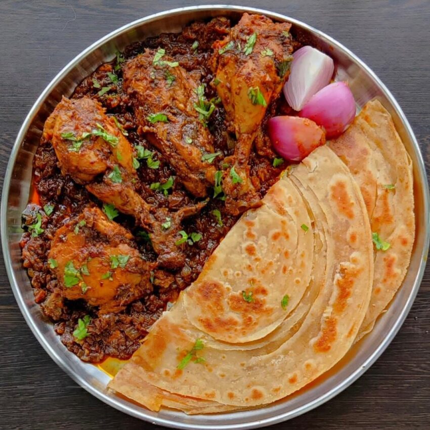 Spicy Chicken Bhuna Masala