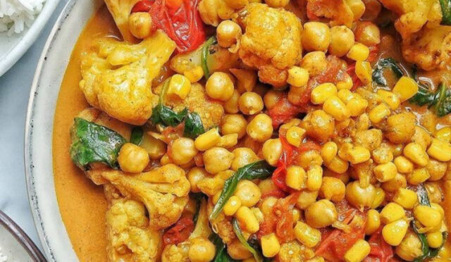 Cauliflower and chickpeas