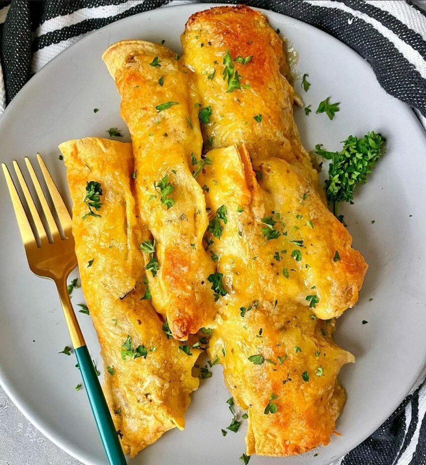 Cheesy chicken Enchiladas