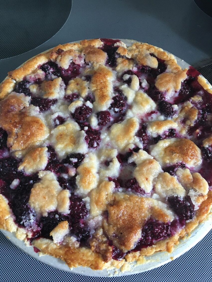 Blackberry Cobbler