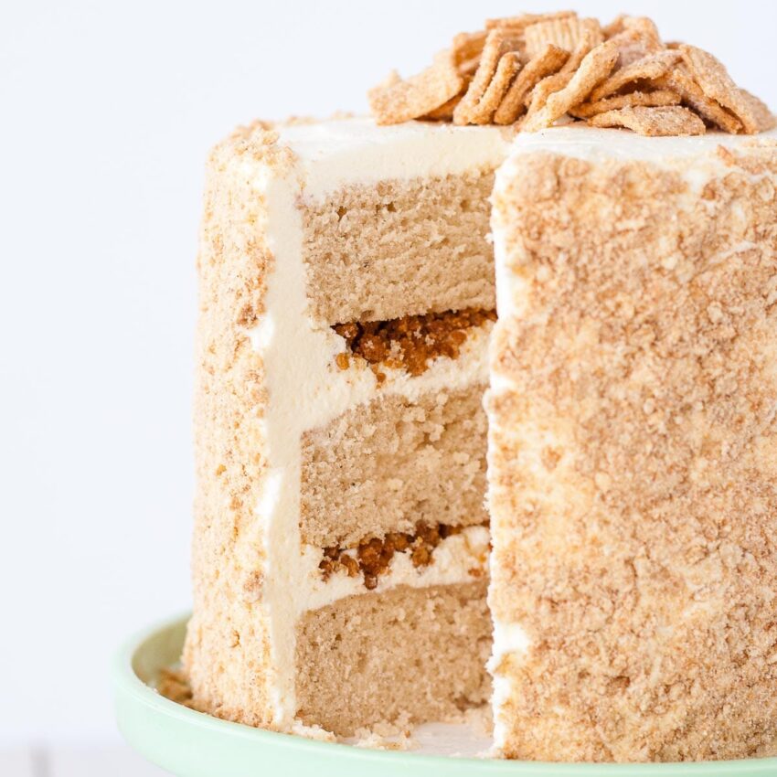 Cinnamon Toast Crunch Cake