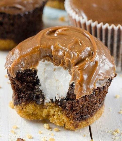 Hershey’s S’mores Cupcakes – Don’t Lose This recipe!!