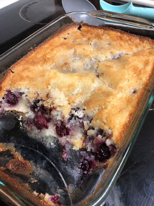 Iron Skillet Blackberry Cobbler