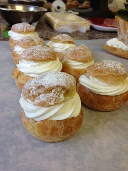 Super Simple Cream Puffs