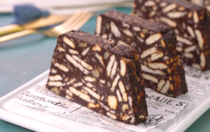 Mosaic cake
