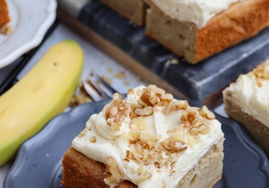 Banana Traybake Cake!