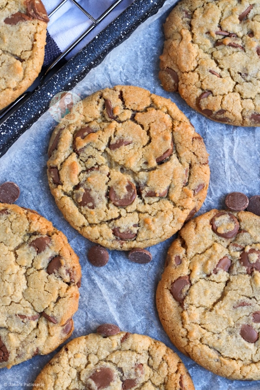 Chewy Chocolate Chip Cookies!