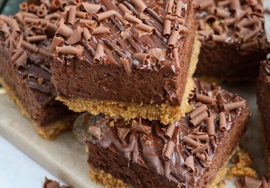 Chocolate Cheesecake Bars!