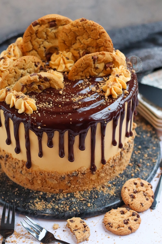 Chocolate Chip Cookie Drip Cake