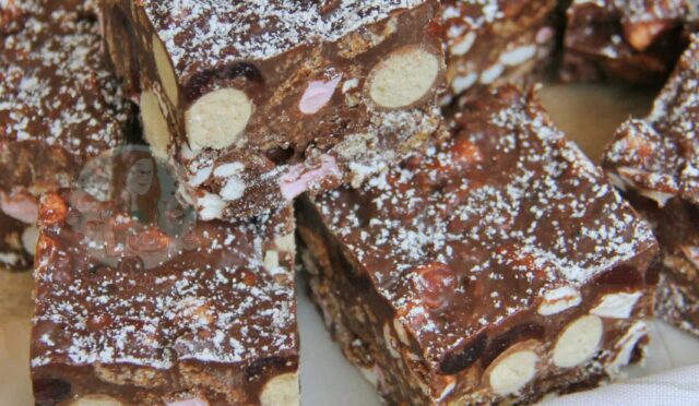 Christmas Rocky Road!