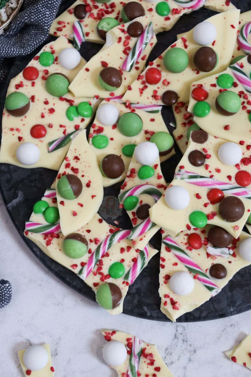 Christmas White Chocolate Bark!