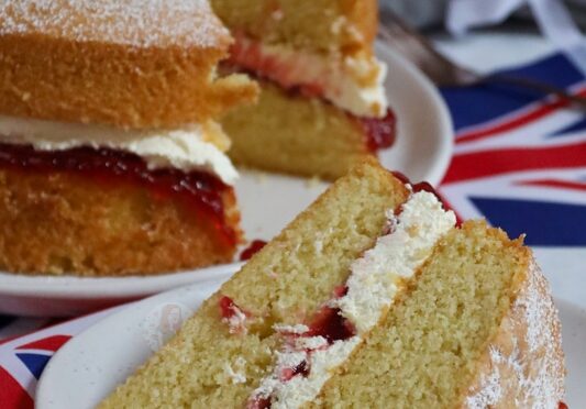 Coronation Victoria Sponge!