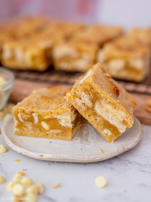 Custard Cream Blondies!