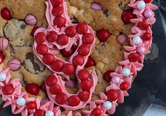 Giant Valentines Cookie!