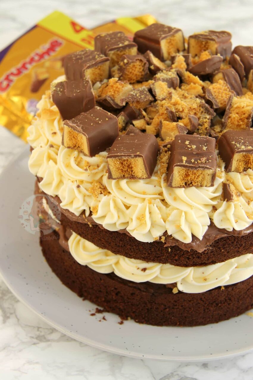 Honeycomb Crunchie Cake