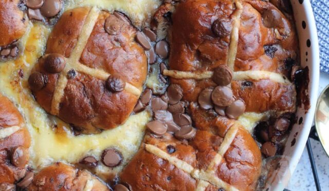 Hot Cross Bun Pudding!