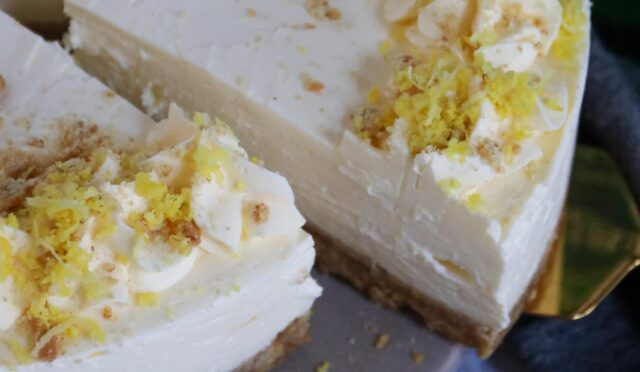 Lemon and Elderflower Cheesecake!