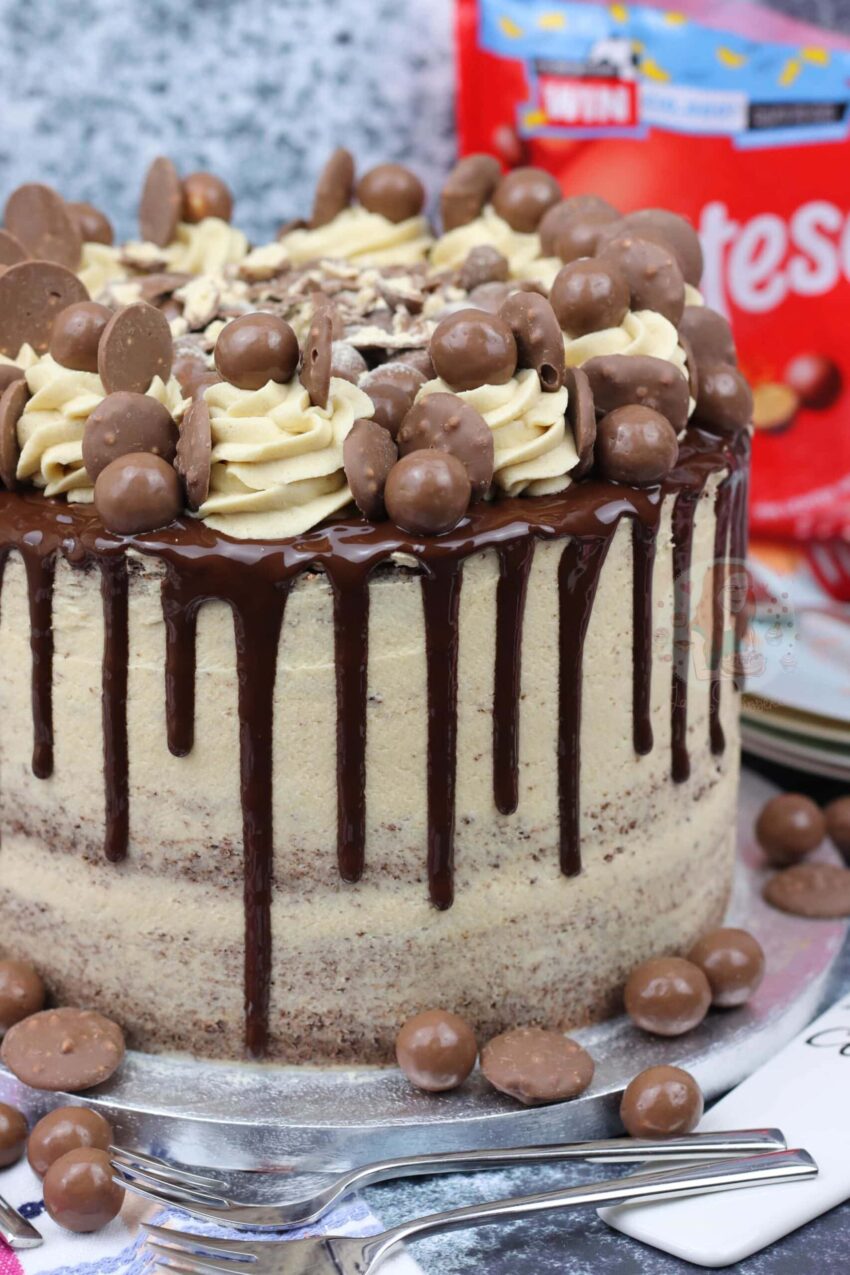 Malteser Drip Cake!