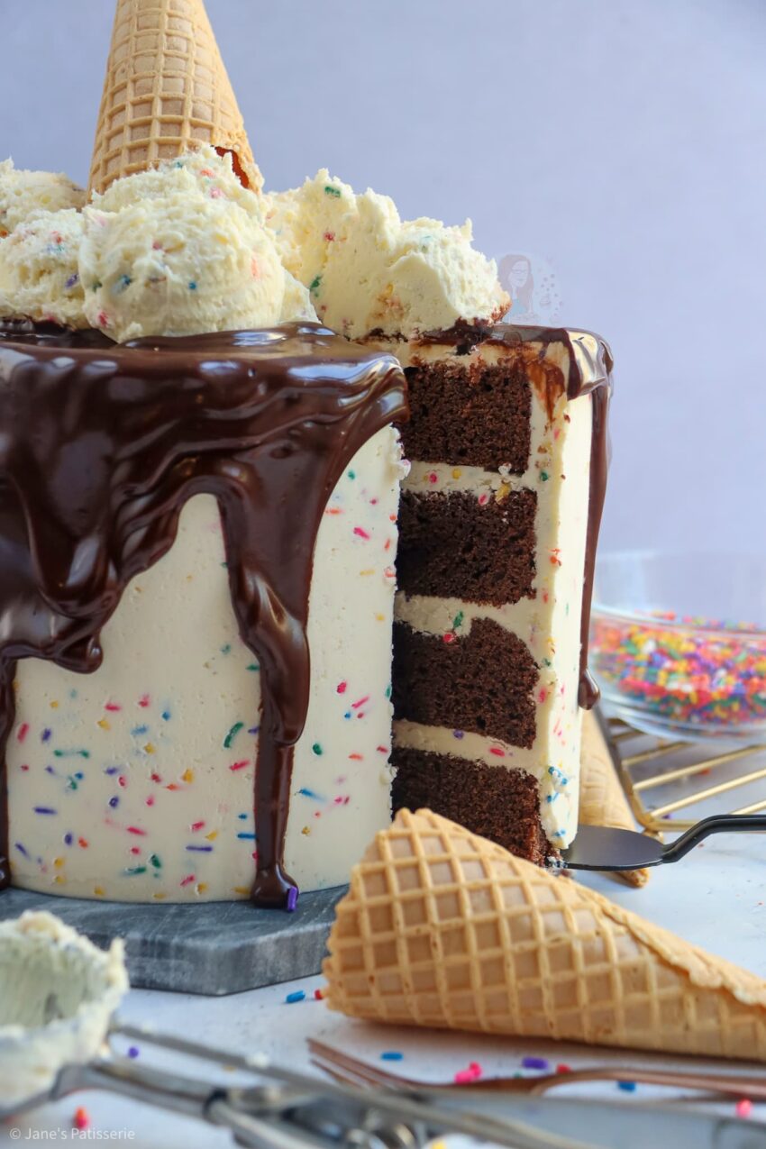 Melted Ice Cream Cake!