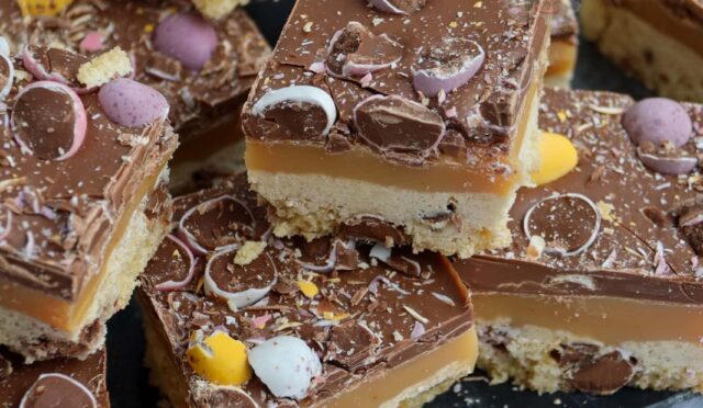 Mini Egg Millionaires Shortbread!