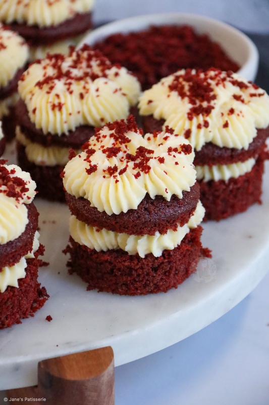 Mini Red Velvet Cakes!