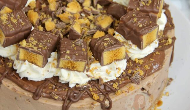 No-Bake Honeycomb Crunchie Cheesecake!