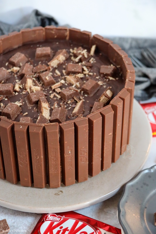 No-Bake KitKat Cheesecake!