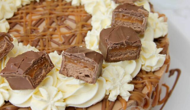 No-Bake Mars Bar Cheesecake!
