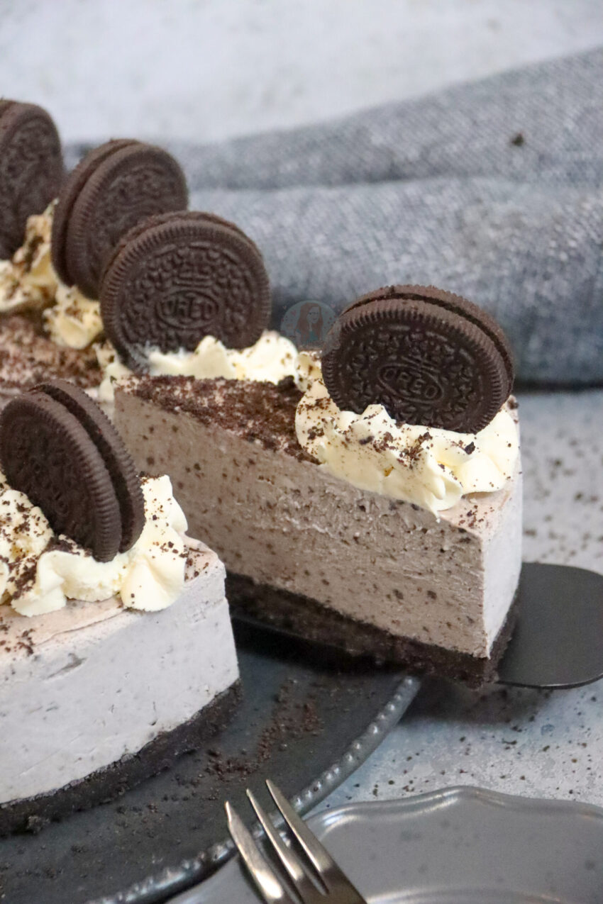 No-Bake Oreo Cheesecake!