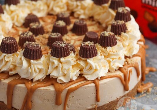 No-Bake Peanut Butter Cheesecake!