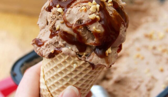 No-Churn Nutella Ice Cream!