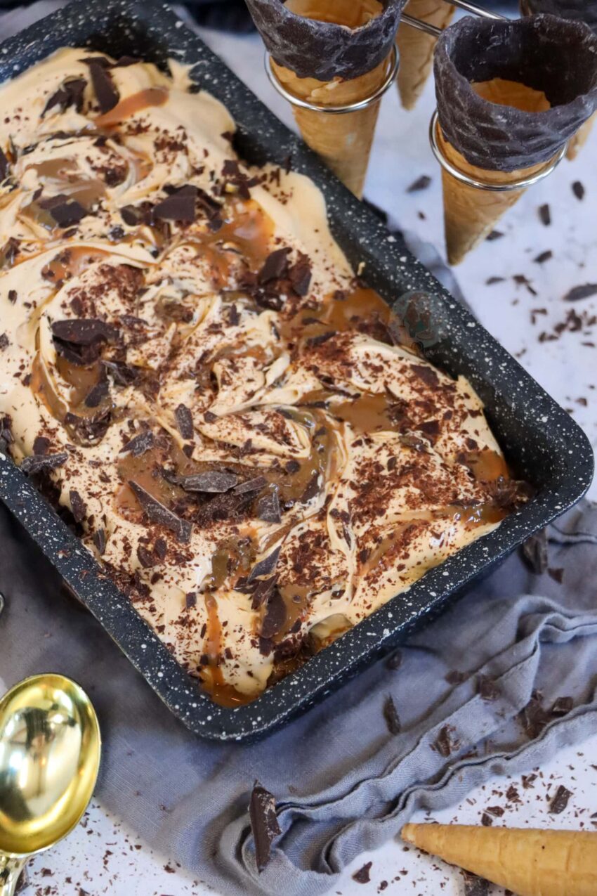 No-Churn Salted Caramel Ice-Cream!