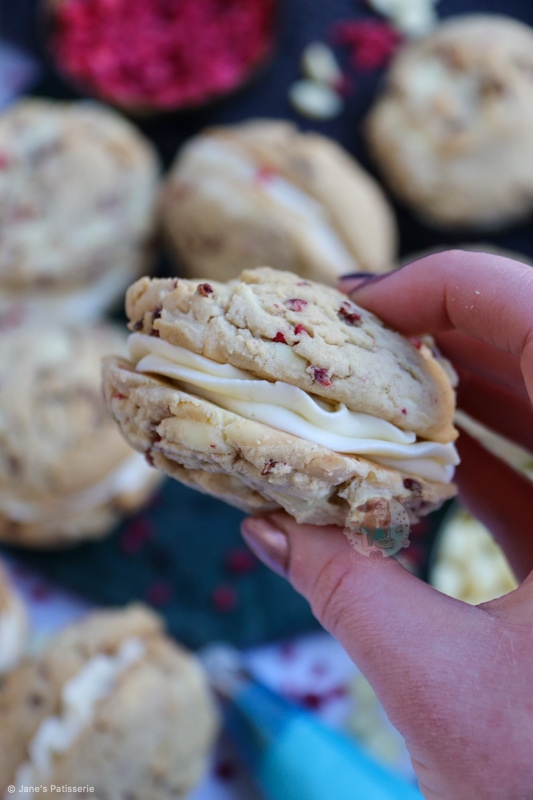 Raspberry Cheesecake Cookies!