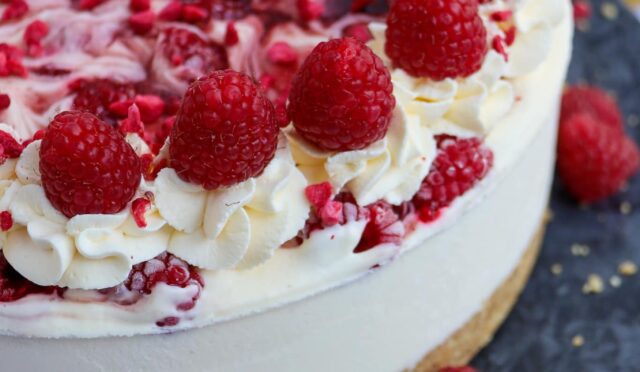 Raspberry Lemonade Cheesecake!