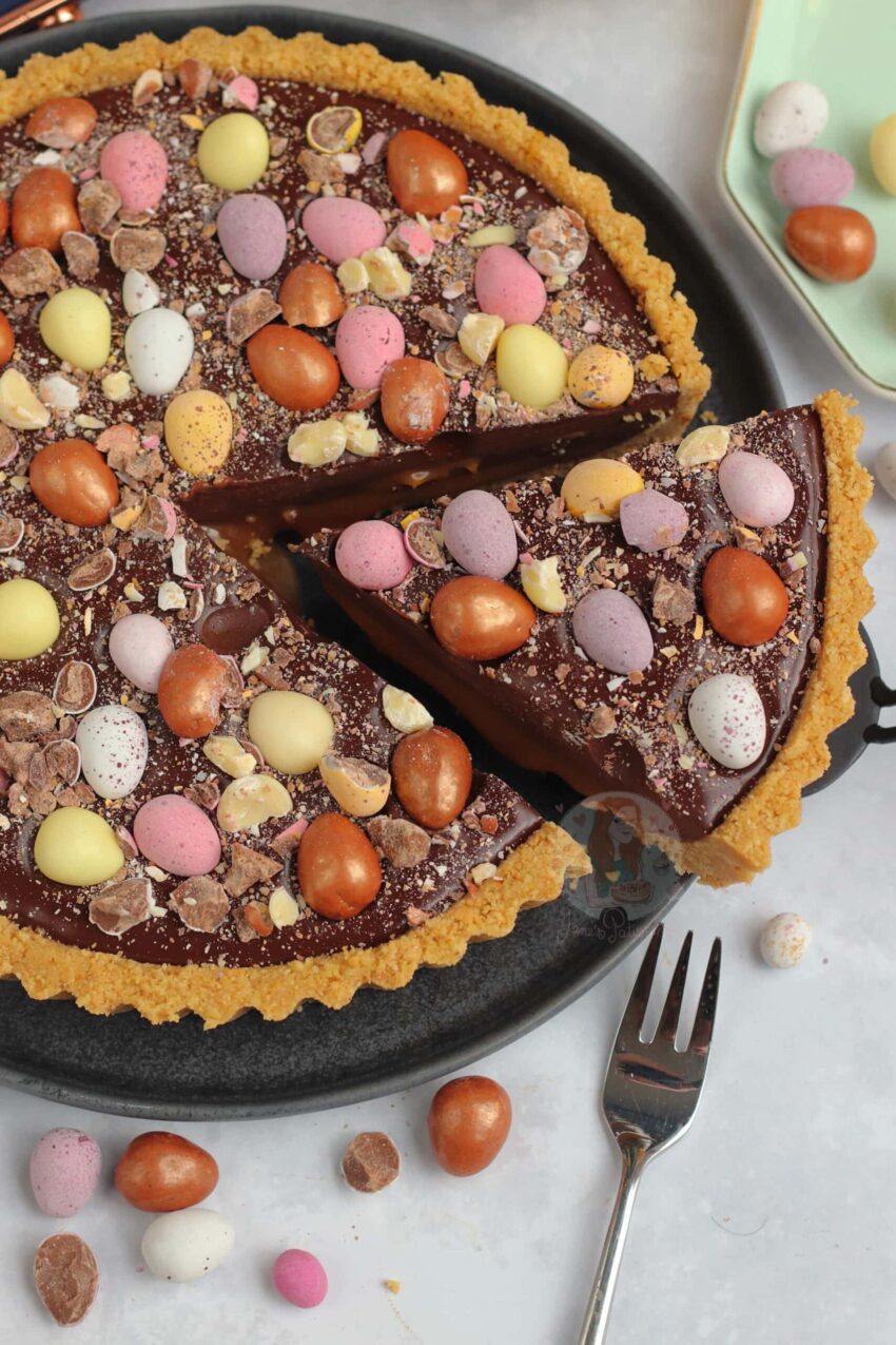 Salted Caramel Easter Tart!