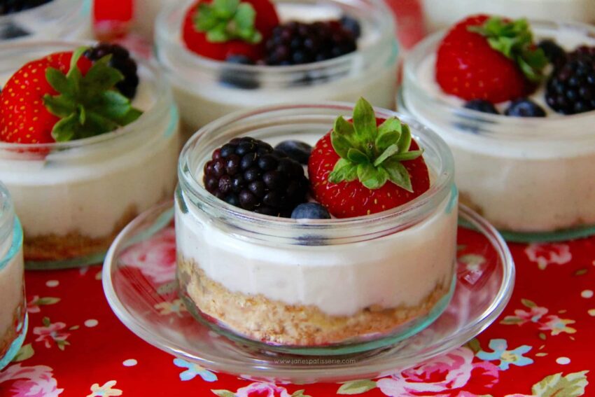 Skinny Mini Cheesecakes!