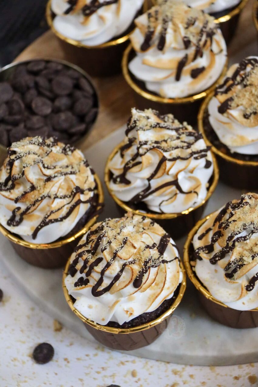 S’mores Cupcakes with Marshmallow Buttercream Frosting